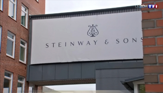 Les secrets de Steinway, la Rolls des pianos. - TF1