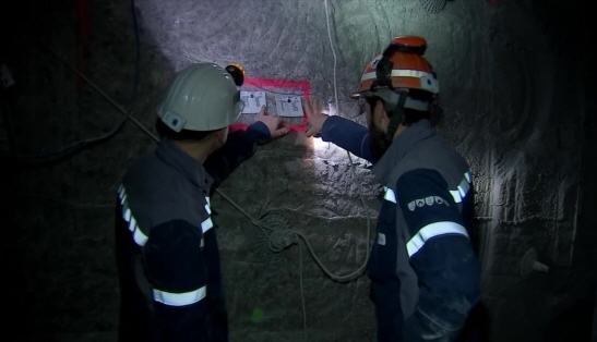 Stocamine : que faire des déchets toxiques enfouis sous terre ? - TF1